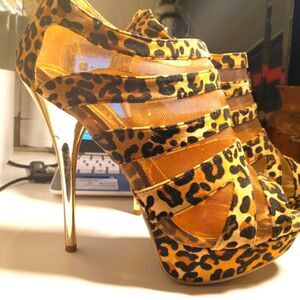 Liliana Leopard Print Faux Suede Leather Gold Mesh 5" Peep Toe Stilettos…